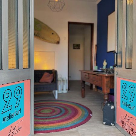 Ateliersurf29 Guest House Almada Exterior photo